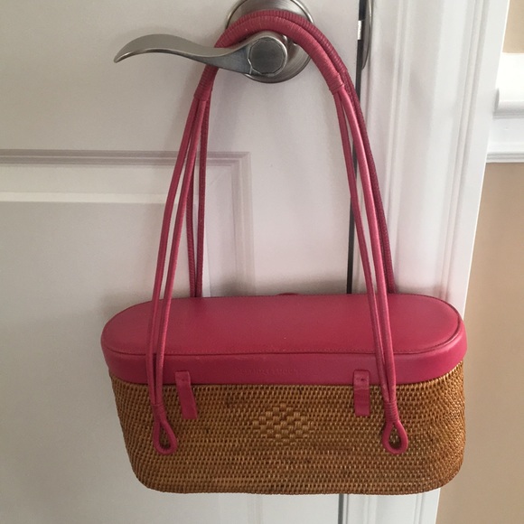 🌺ELLIOTT LUCCA🌺 Handbag - Picture 7 of 8